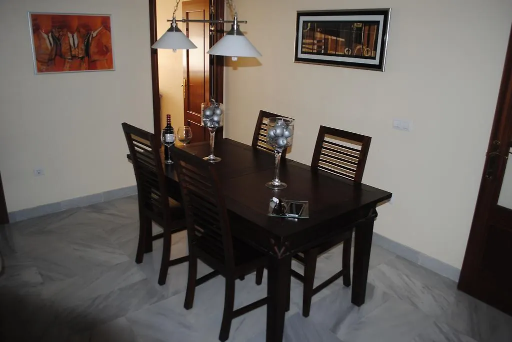 Hotel Apartamento Alonso De Palencia 15 Màlaga